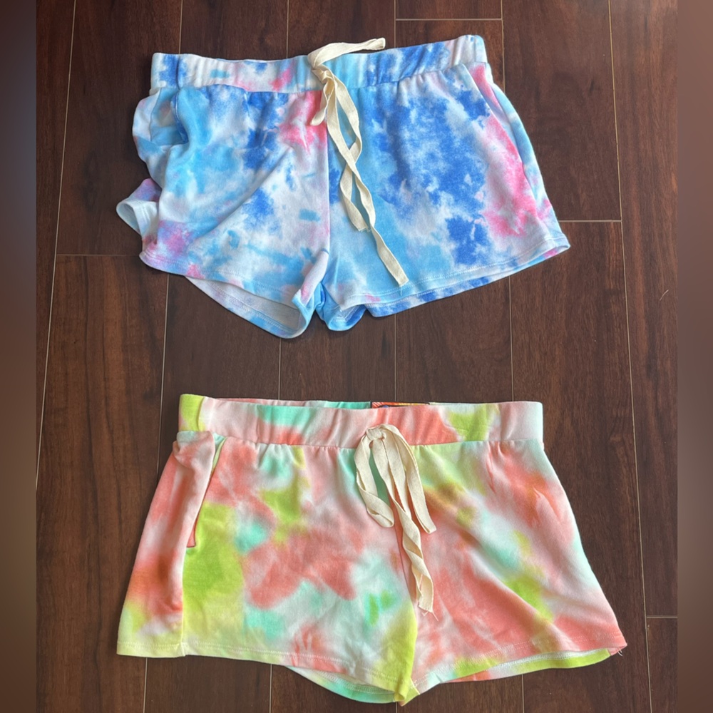NWT - Lot of 2 - 1.4.3. Story by Line Up Tie Dye Shorts - Womans Medium